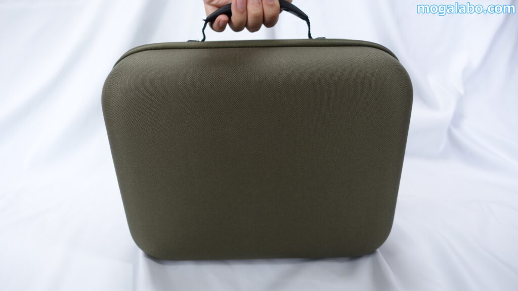 取っ手がついているので持ち運びが楽