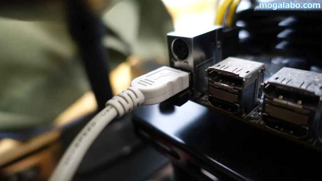 周辺機器をパソコンのUSB口から抜き差しする手間が発生