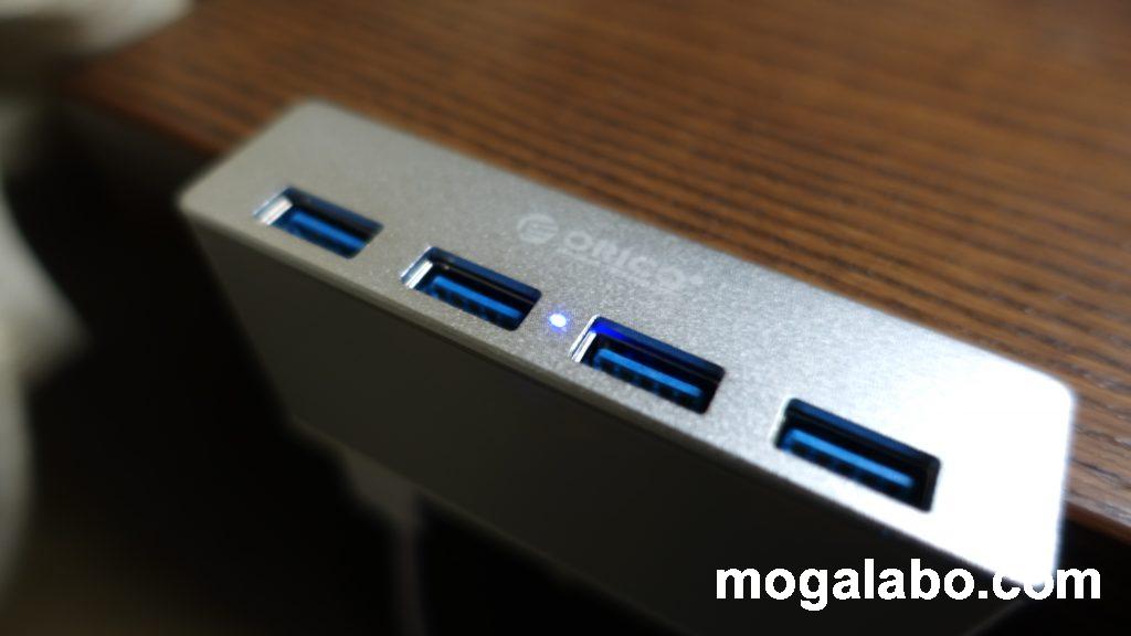 正常に動作すると、LEDランプが点灯
